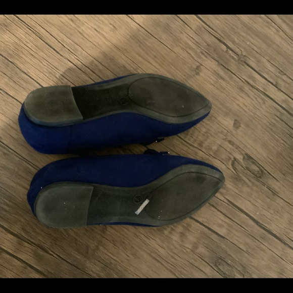 FLATS - Picture 3 of 3